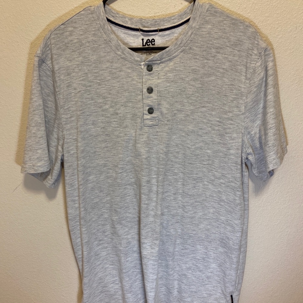 Lee Premium Select Three Button T-shirt Large